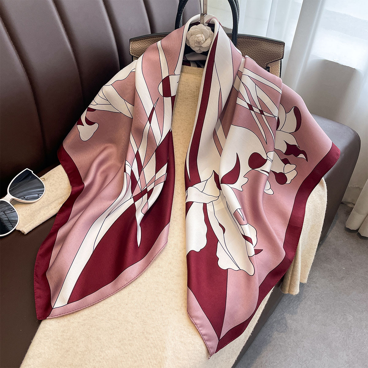 럭셔리 90*90cm 정사각형 스카프 트윌 실크 느낌  - Silk Scarf Square 리뷰 및 가격